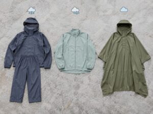 レインウェアとウィンドブレーカーとポンチョの比較イメージ